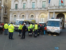 Sant'Agata, "Il camper di Nonna Papera": il "pit stop" dei volontari