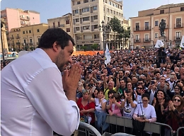 In Sicilia Salvini  gioca carta comunali
e spera di bissare "cappotto" del Cavaliere