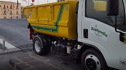 Pedara, lavoratori Ecolandia da otto mesi senza stipendio: denuncia dei sindacati