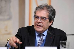 La Corte dei Conti cancella l'"interdizione" per l'ex sindaco Enzo Bianco