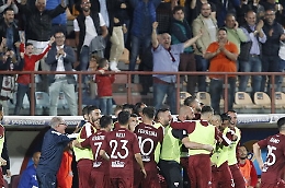 Trionfo del Trapani: il 2 a 0 al Piacenza vale la serie B