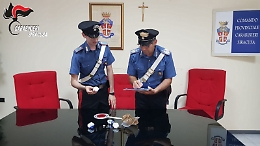 Siracusa, operaio insospettabile trovato in auto con 120 grammi di cocaina