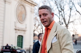 Lapo Elkann: «Vergognosa l'assenza dei politici a Lampedusa dopo il naufragio»