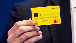 Palermo: la convivente gli nega la card del Reddito di cittadinanza, lui prende a schiaffi e pugni