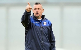 Catania, Camplone striglia i suoi: «Serve più furbizia»