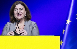 Catalfo “blinda” il Reddito di cittadinanza: «Sicilia record. E i furbetti si vergognino»