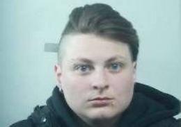 Catania, arrestata dalla Polizia una &laquo;pony express&raquo; della droga