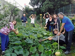 Una banca in cui si firmano assegni che valgono "emozioni"