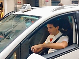 Mika: «Vi racconto il mio viaggio da Catania ad Aosta»