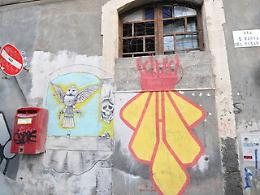 Catania e il centro storico Unesco rovinato da sfregi e insegne