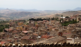 "Inchino al boss", Maria Concetta Riina su Fb: notizia falsa. E chiede scuse dalla stampa