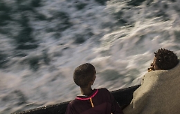 Migranti, verso Trapani la "Diciotti": poliziotti a bordo, indagini in corso 