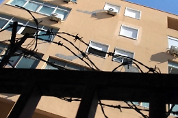 Palermo, faida allo Zen per il controllo dello spaccio: due arresti