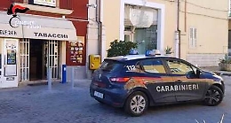 "Abbiamo dimenticato il portafoglio in auto" e fuggivano con ricarica Poste Pay