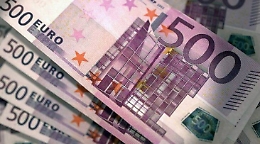 Catania, i risparmi sottratti ai correntisti e il giallo del bancario suicida