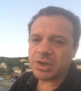 «Sarà un "catemoto"»: così De Luca preannuncia le proprie dimissioni...