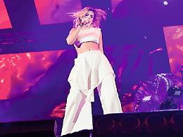 Emma sabato sul palco ad Acireale per un concerto da "sold out"