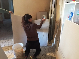 &ldquo;Temperature poco sotto la norma&rdquo;, i colori della pietra, della luce e del cielo di Stefania Zocco