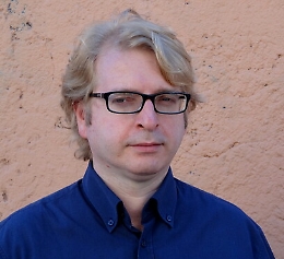 L'attesa poetica di Massimiliano Perrotta sulla "Riva occidentale"