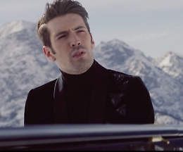 Il tour "S'Ignora" di Giovanni Caccamo per riscoprire il Bel Paese