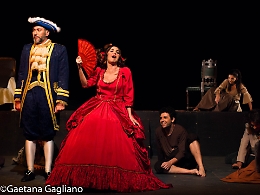 Prima di successo per “Micio Tempio” ( vietato ai minori) a Zafferana Etnea