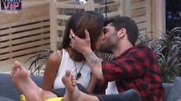 Primi baci al Grande Fratello Vip: Jeremias Rodriguez &egrave; il protagonista