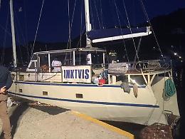 Migranti sbarcano a Lipari con veliero salpato da Istanbul