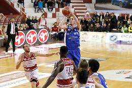 Basket A2: Trapani fa suo il derby, la Fortitudo Agrigento annaspa