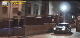 Blitz a Gela, parla il procuratore: «I Luca contigui anche ai catanesi e il poliziotto indagato forniva notizie»