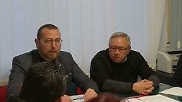 Raccolta dei rifiuti: operatori pagati a singhiozzo e la Tari aumenta