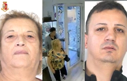 Mamma e figlio accusati di un'altra rapina in gioielleria, stavolta a Leonforte