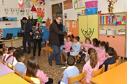 Lampedusa, anche la Scuola è #PlasticFree: il Comune regala 1.200 eco-borracce agli studenti dell'isola