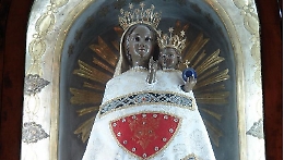 Maria di Loreto, la Madonna della casa "volante" e dei tatuaggi