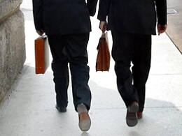 Firmato il nuovo contratto dei dirigenti della Regione siciliana, aumenti medi di 210 euro