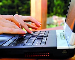 Siracusa, crede ad una e mail e accredita 7 mila euro ad un truffatore