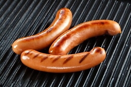 Rischia di strozzarsi con wurstel, bimbo di tre anni soccorso a Palermo