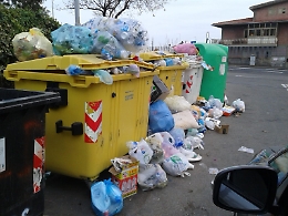 Catania, Via Salanitro: gli abitanti fanno la differenziata ma nessuno la raccoglie