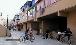 Palermo, le madri dello Zen ringraziano i carabinieri dopo il blitz antidroga