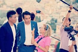 Hu Jun, iI più popolare attore cinese in Sicilia per un reality show