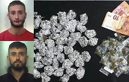 Catania, altri due spacciatori arrestati a Librino in viale San Teodoro