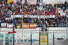 Striscione offensivo, sei Daspo a Messina: c'è anche un consigliere comunale