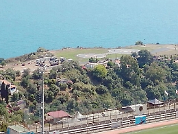 Taormina, ultimatum per salvare l'elipista costruita su un terreno privato