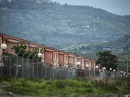 In carcere gli amputano una gamba, ora è stato liberato: «Datemi la mia protesi»