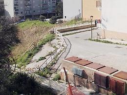 Frana in via Favignana, «la staticità delle case non sarebbe a rischio»