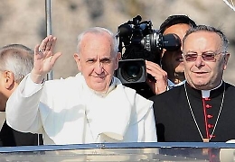 Il cardinale Montenegro: «Un errore i centri di accoglienza troppo grandi, così i migranti diventano un business»