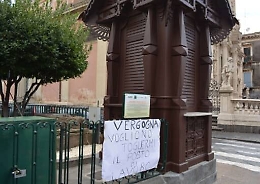 Acireale: recuperato il chiosco storico ma l&rsquo;ex locatario protesta
