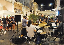 Al via i caffè concerto: pronto programma per la quiete pubblica