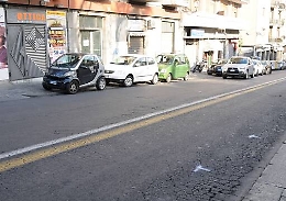 Catania, anziana travolta e uccisa da un’auto mentre attraversa in via Etnea