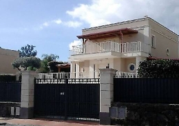 Catania, dichiarava 40 mila euro ma acquisiva beni per 200 mila