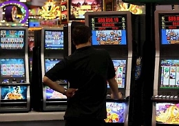 Catania, verifiche nella sale bingo,  quattro denunce